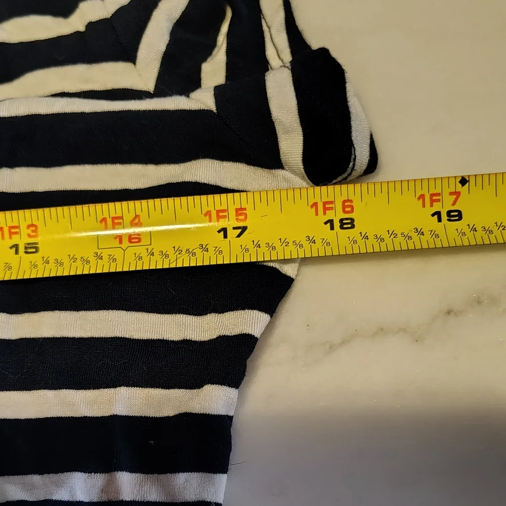 Liz Lange Maternity Navy Blue and White Striped Cinched Stretchy Tee Size XL
